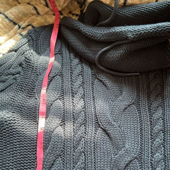 L.L Bean || Women's Double L Size XS PETITE Mixed-Cable Sweater Funnelneck - Picture 6 of 8